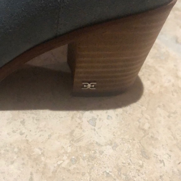 Sam Edelman 7.5 Suede Grey Boots! Worn Once🌹 - Picture 5 of 7